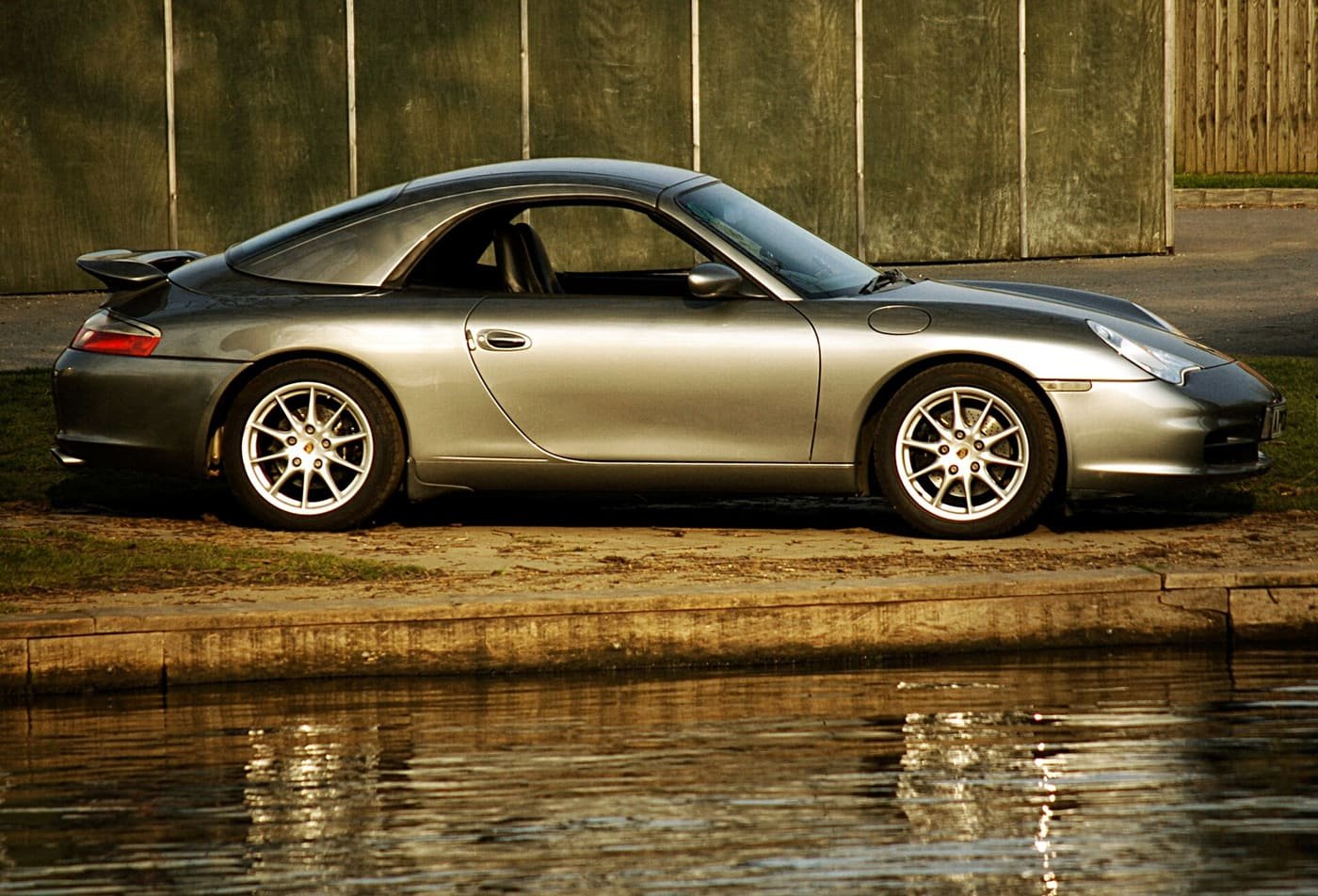 Porsche 996